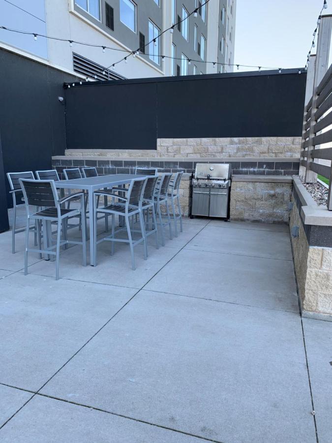 Отель Hyatt House East Moline/Quad Cities Экстерьер фото